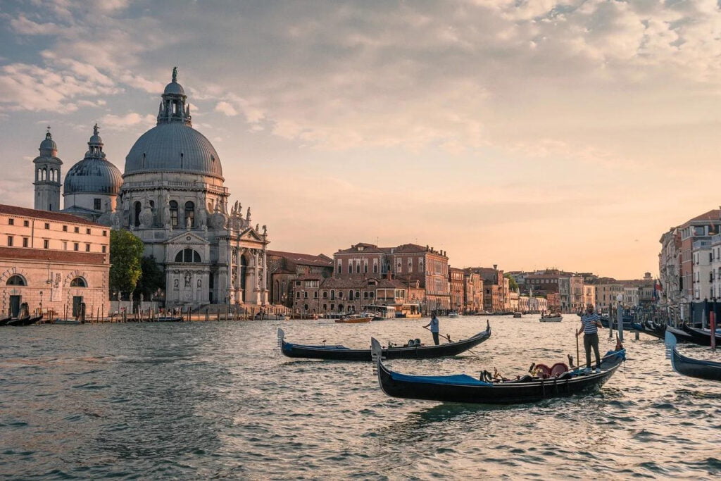 Venice Daniel Hertz